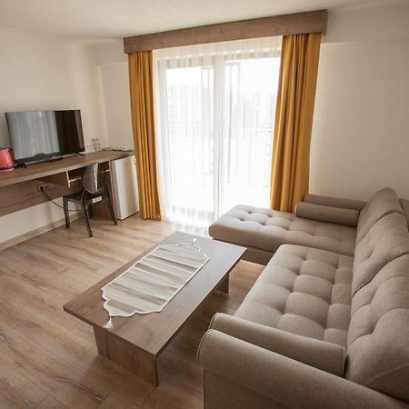 E87 Highway Otel Ören Екстериор снимка